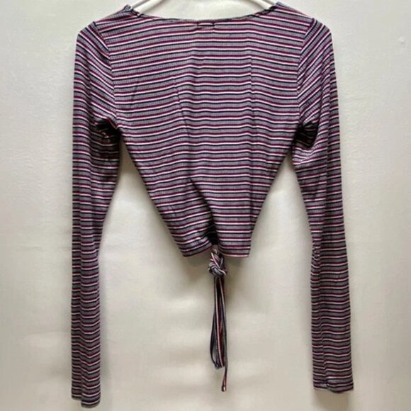 Garage Cropped Long Sleeve Top Women's Small Red White Blue Stripe Tie Front GUC - Picture 4 of 6